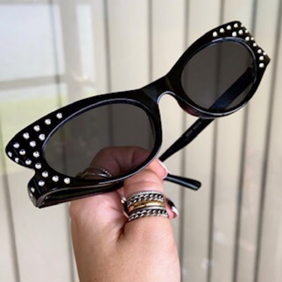sunglasses black frame with clear crystals - Picture 14 of 14